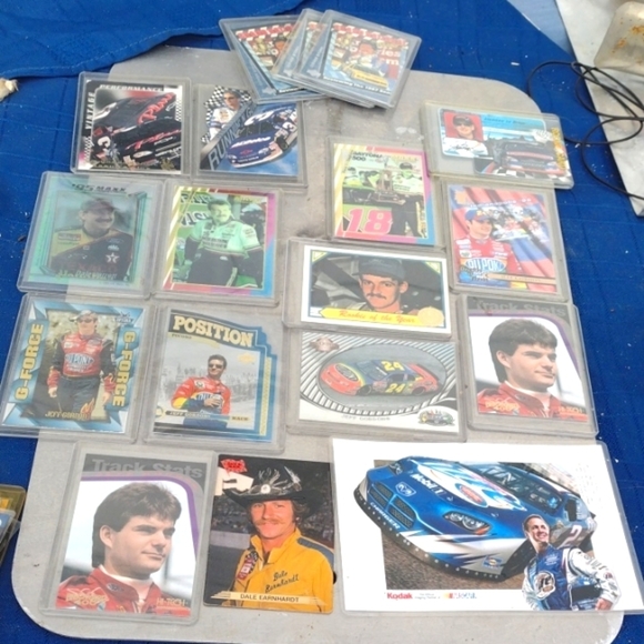 NASCAR Trading Card Collection - Picture 1 of 4